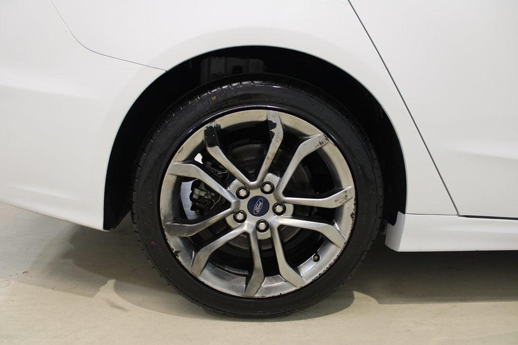 2020 Ford Fusion - 3FA6P0CD5LR192126 - Image #11
