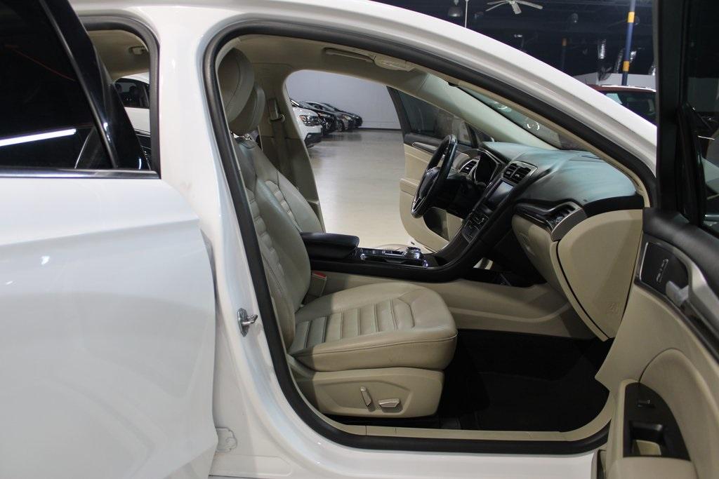 2020 Ford Fusion - 3FA6P0CD5LR192126 - Image #14