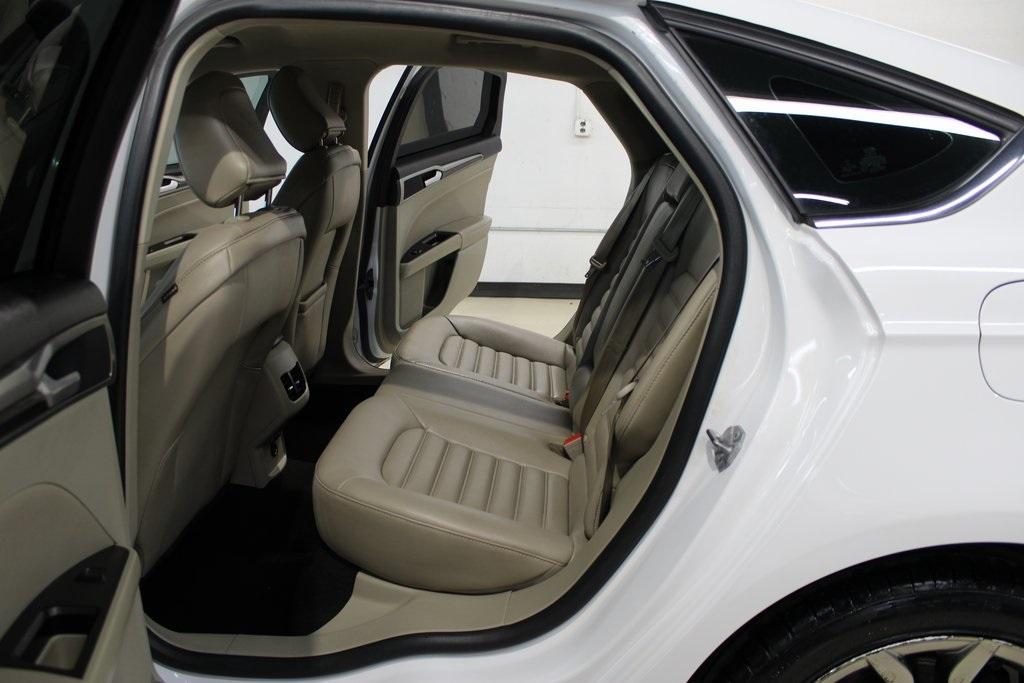 2020 Ford Fusion - 3FA6P0CD5LR192126 - Image #16