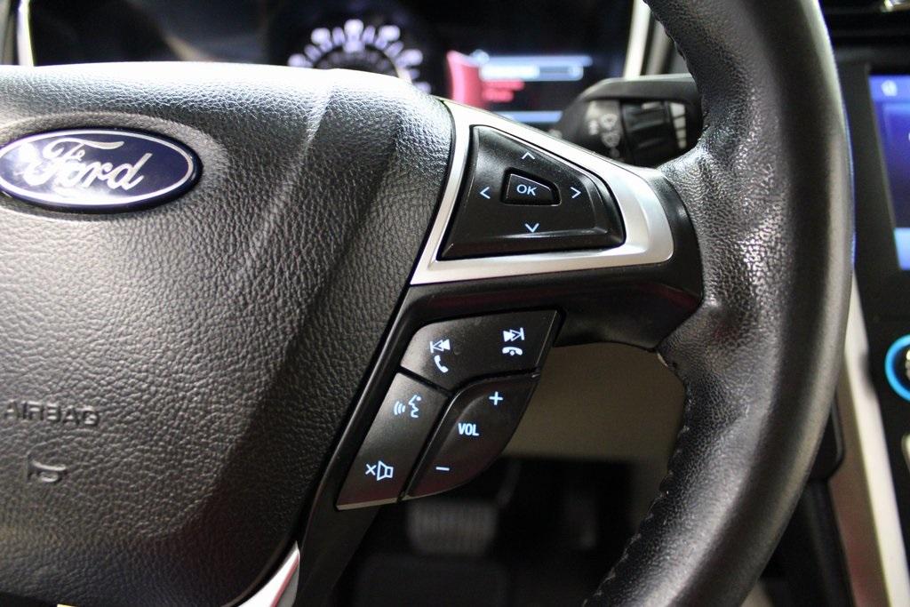 2020 Ford Fusion - 3FA6P0CD5LR192126 - Image #27